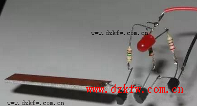 三個最簡單的三極管放大電路